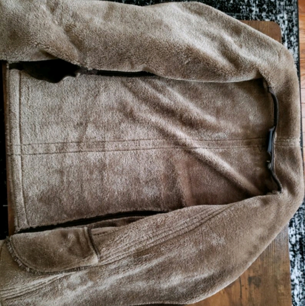 Weatherproof Jacket - Picture 4 of 5